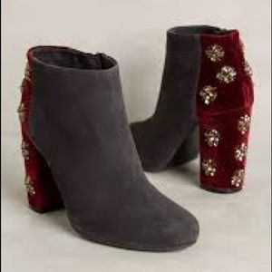 Faryl Robin jeweled Teigan booties size 7